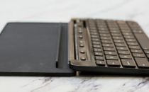 微软Universal蓝牙键盘：一个键盘，搞定你的智能手机和平板