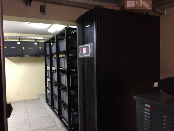 图 台达为摩洛哥一家电信运营商安装了整合式UPS系统，提供稳定、干净的电源保障